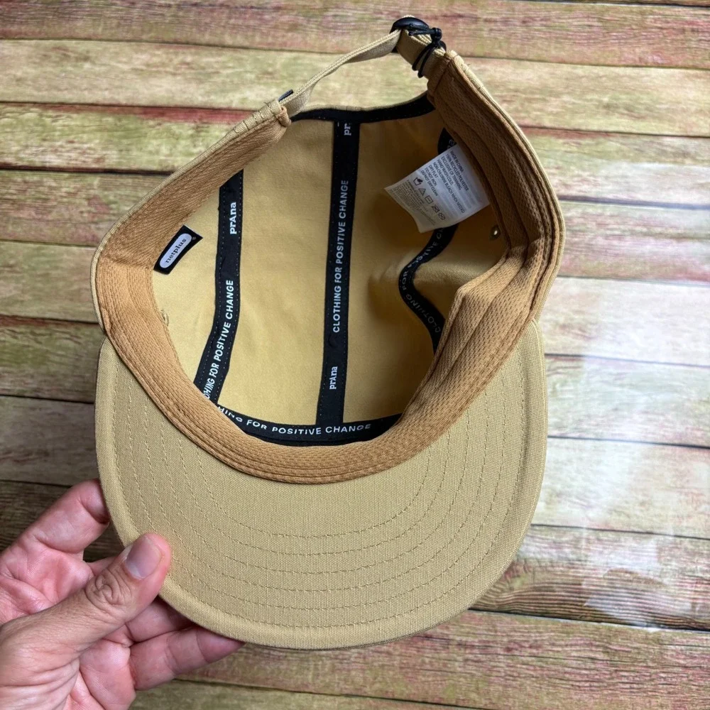 prAna 5-Panel Cap NWT Khaki Tan Adjustable Webbing Strap Hiking Hat